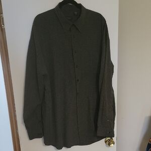 Van Heusen Dark Green Checkered Shirt, Size 3 XLT